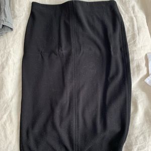 ARITZIA - black pencil skirt